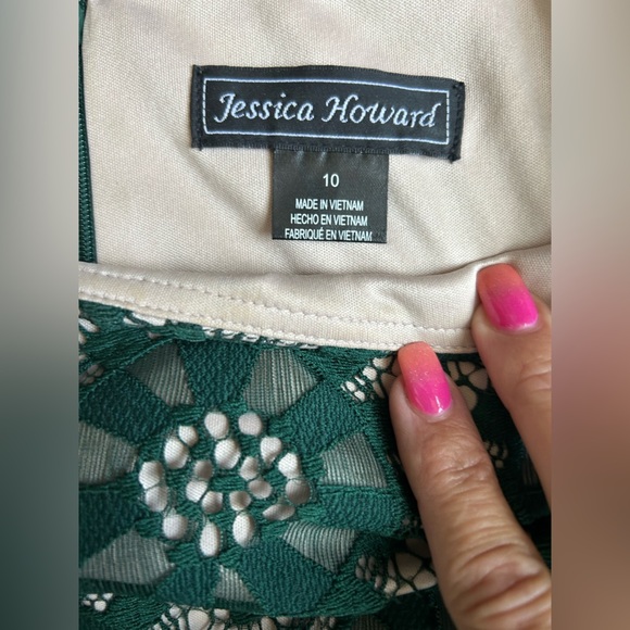 Jessica Howard Emerald Green Lace Dress w/3/4 sleeves and nude lining size 10 - Picture 7 of 14